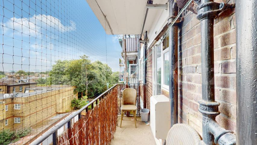 Modern Apartment Hanover Court, Uxbridge Road, Shepherds Bush